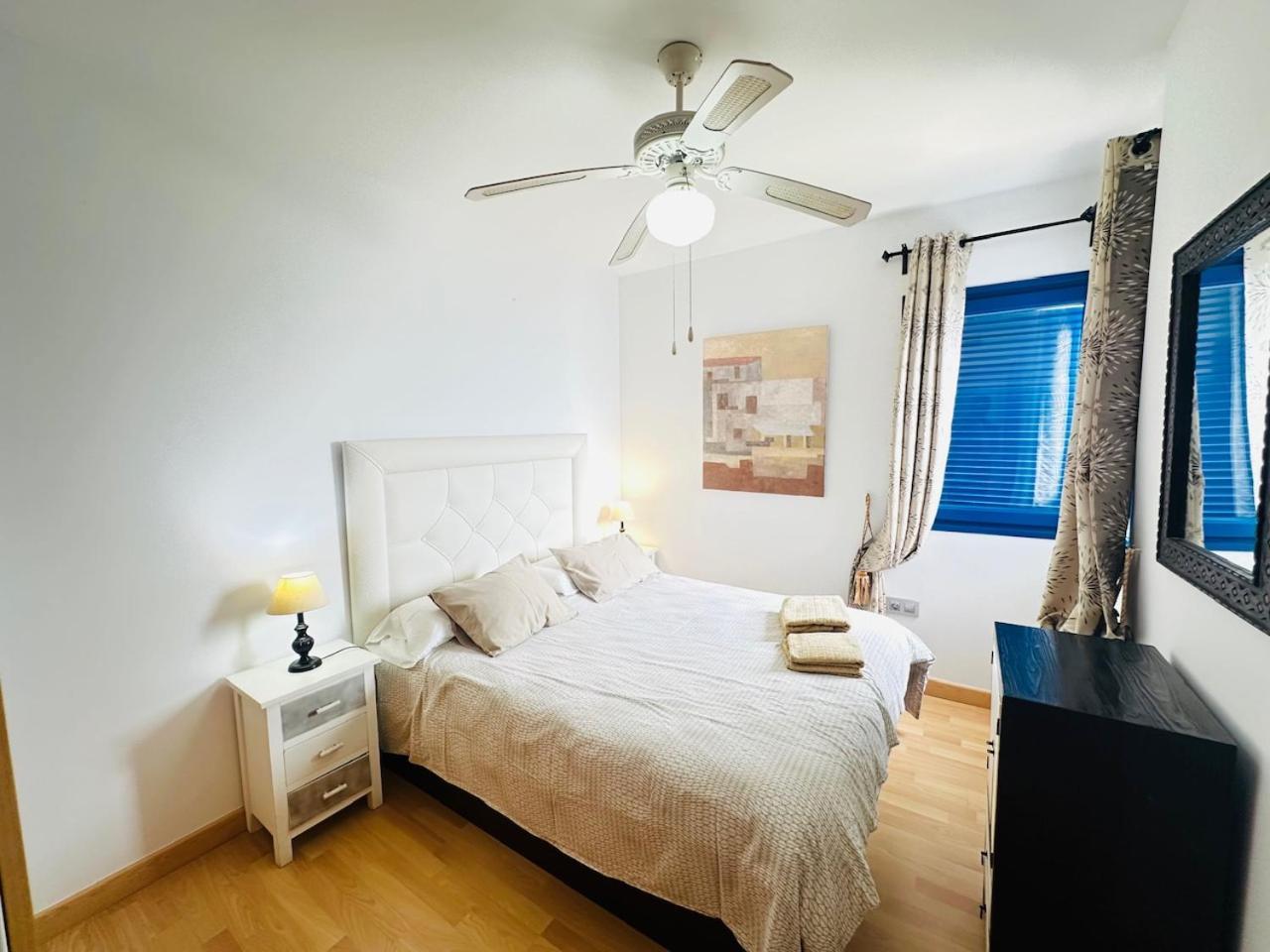 The Beach Penthouse トロクス・コスタ エクステリア 写真