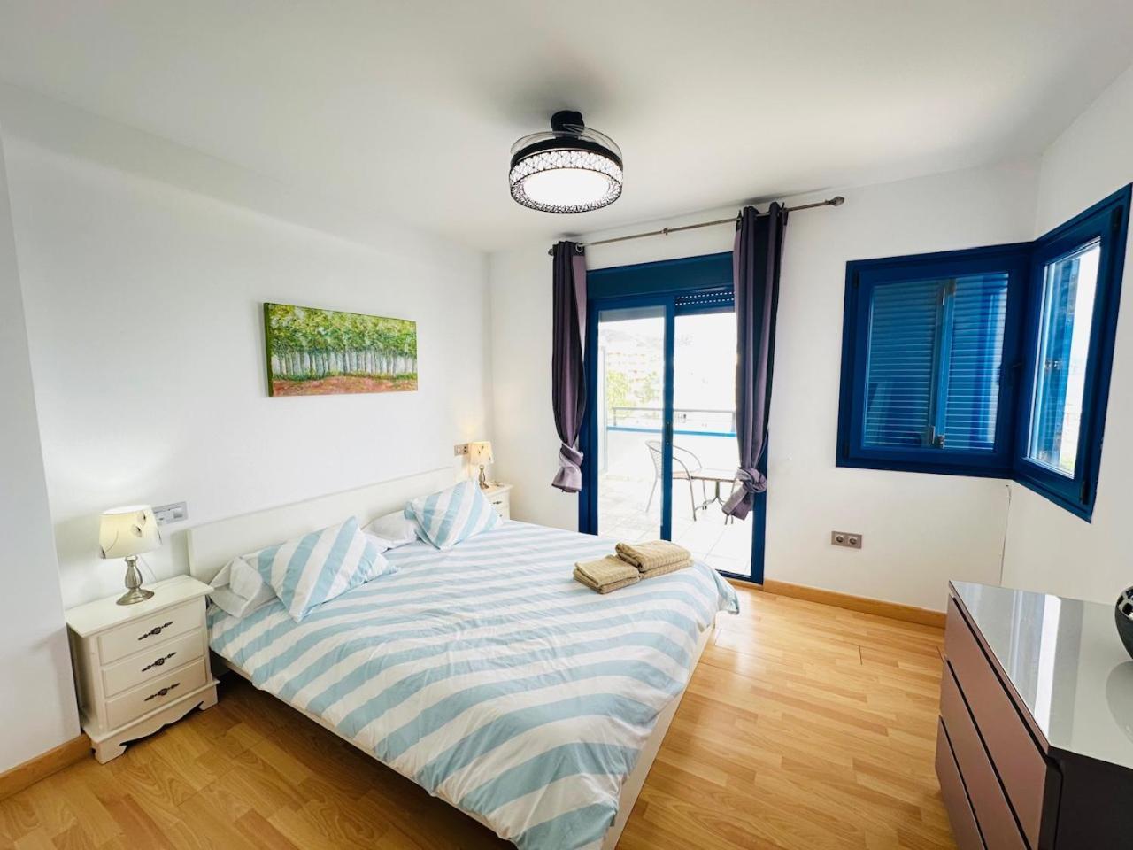 The Beach Penthouse トロクス・コスタ エクステリア 写真